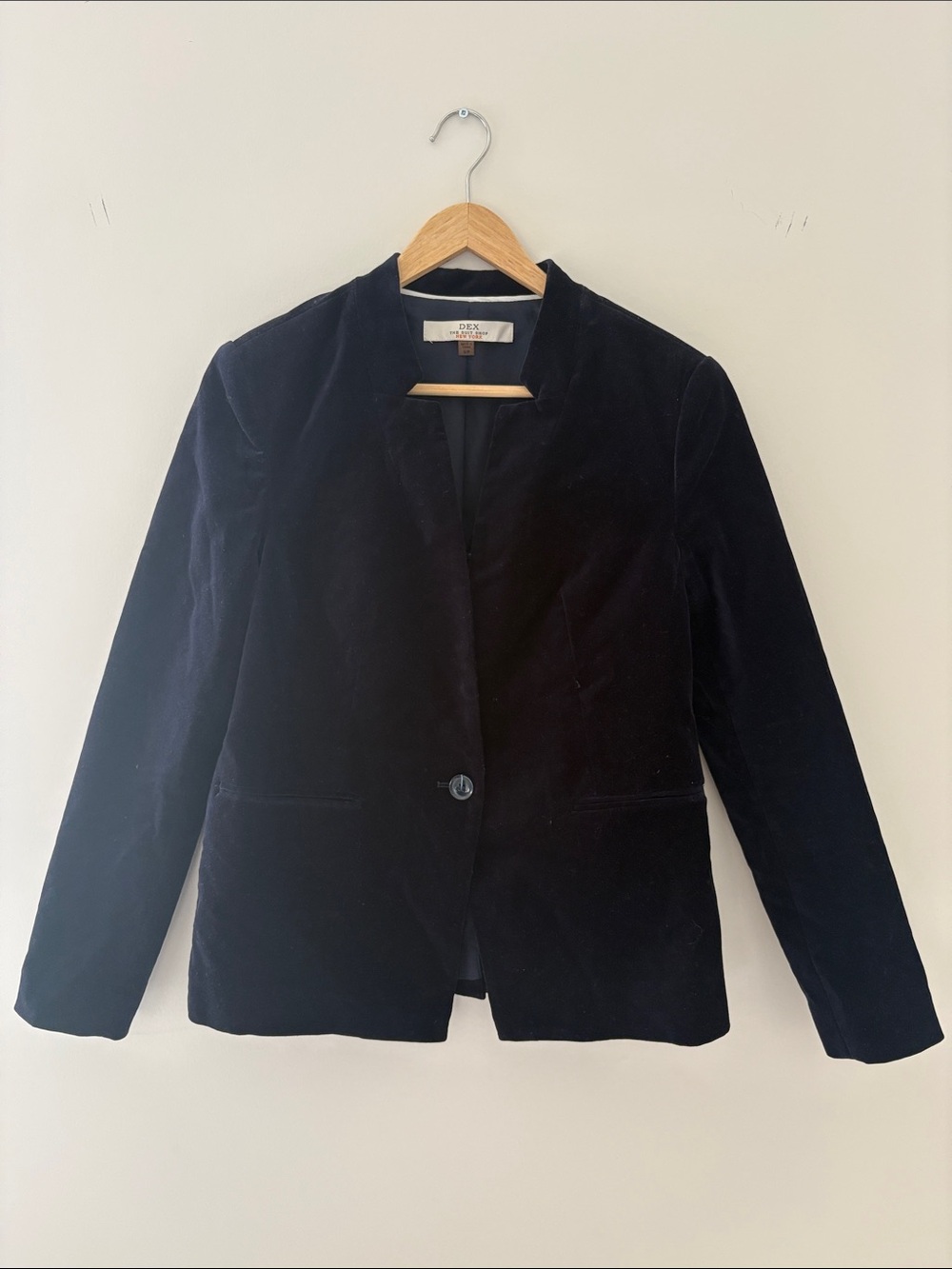 Dex Black Velvet Single-Button Blazer